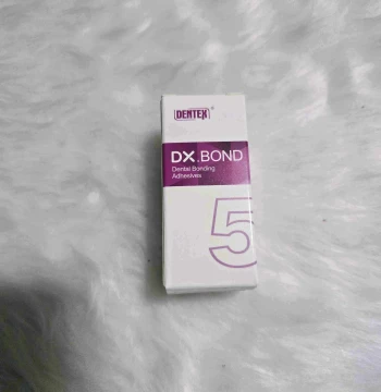 Light-cured bonding agent